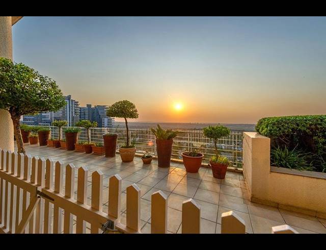 4 BEDROOM APARTMENT FOR SALE IN MORNINGSIDE